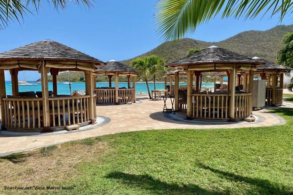 Kaffa50 - Plage & 3Piscines - Anse Marcel エクステリア 写真